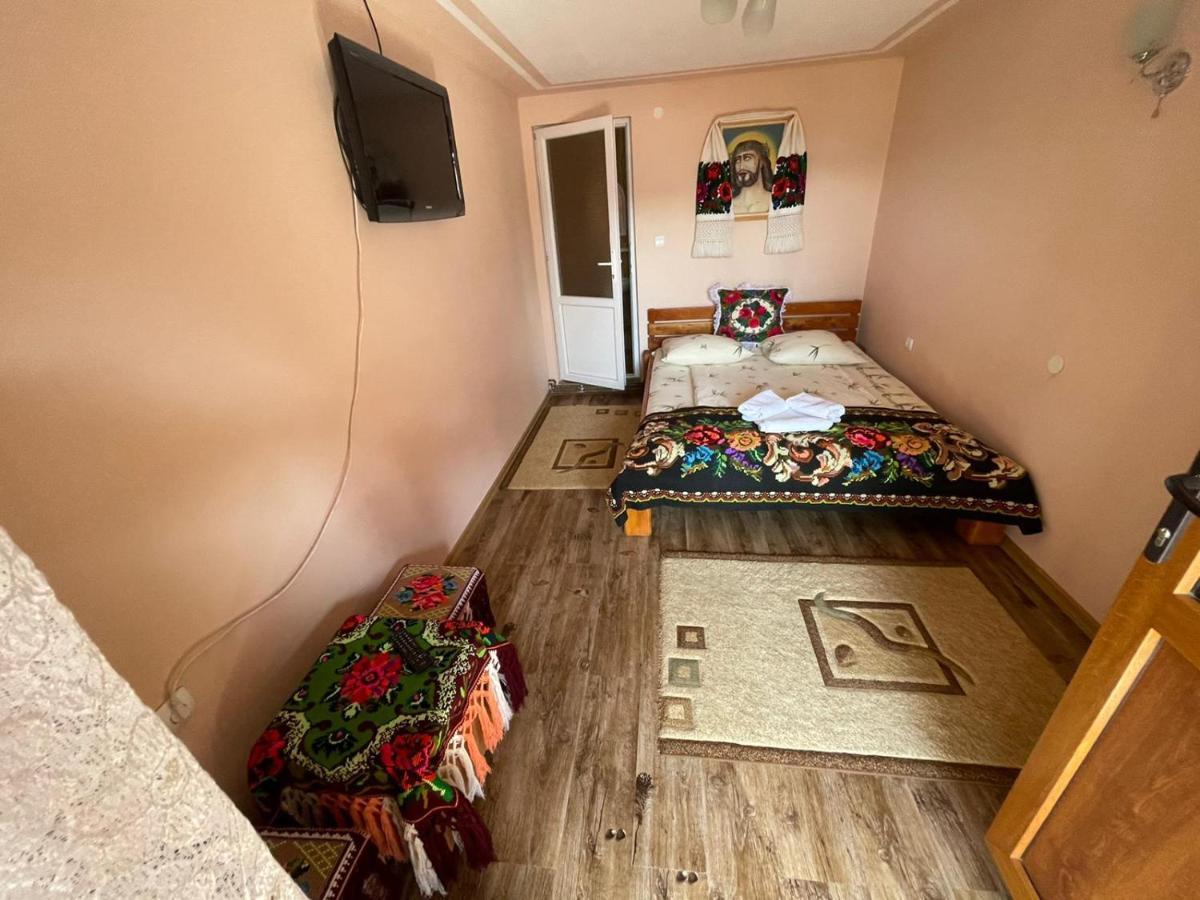Casa Marinca Hotel Aknasugatag Kültér fotó